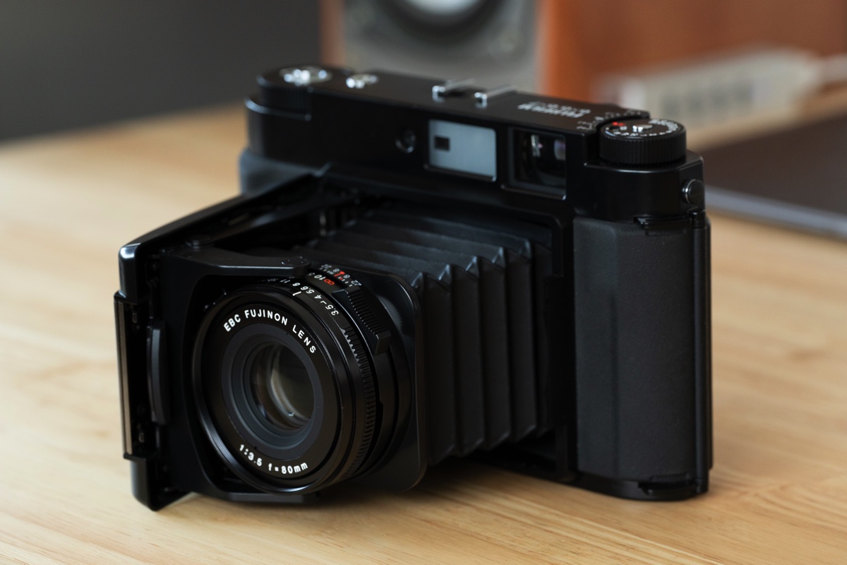 カメラ フィルムカメラ 富士フイルムの中判カメラ「GF670 Professional」を購入した話。